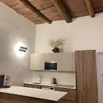 Casa Khris نابولي